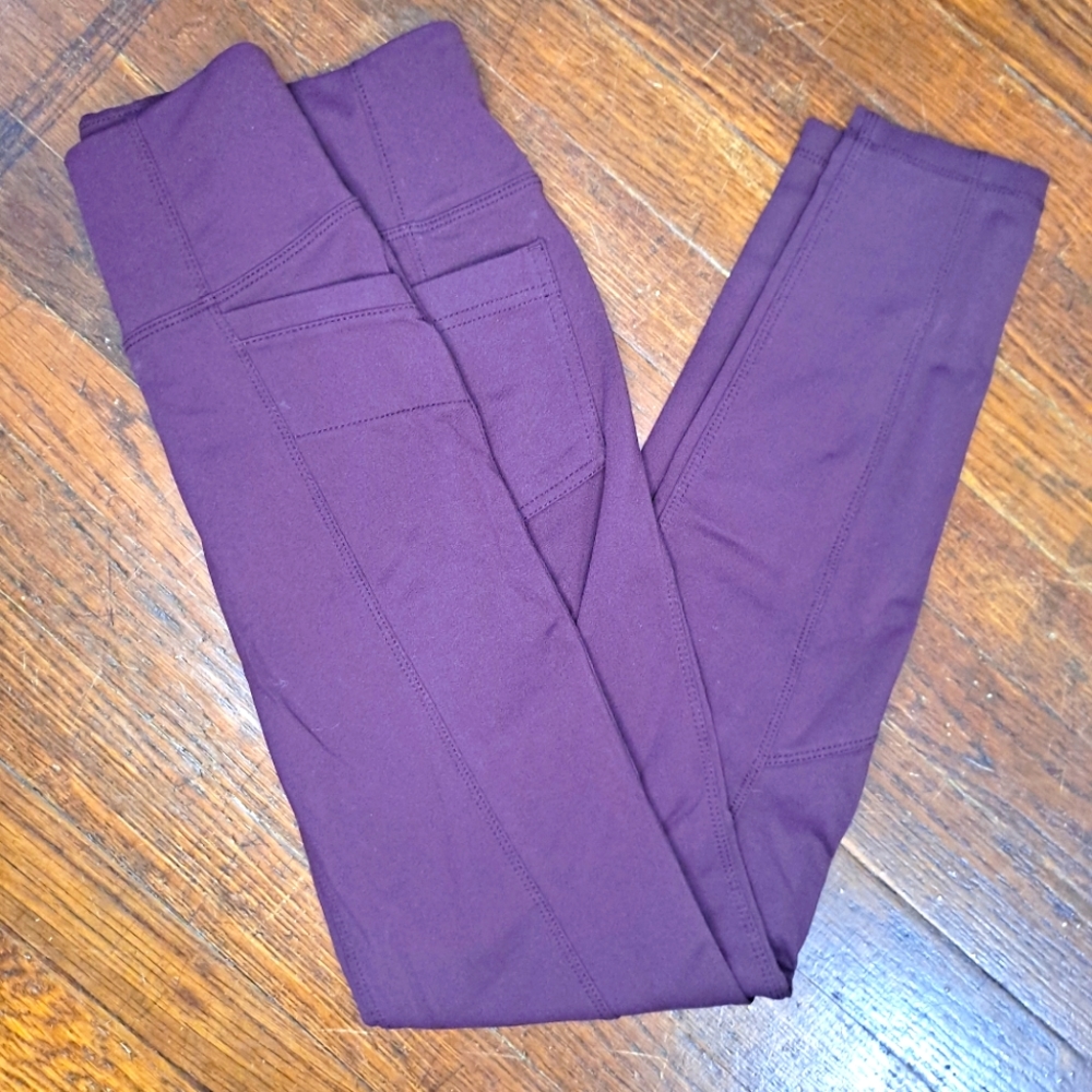 Athleta Metro High Waisted leggings